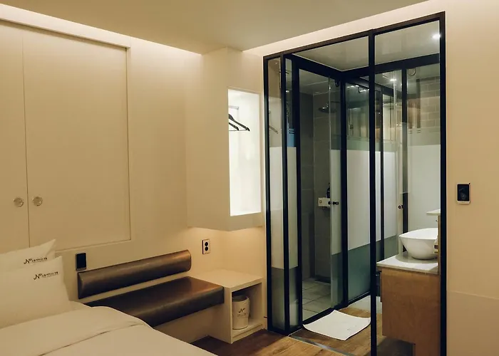 Hotel Noel Business